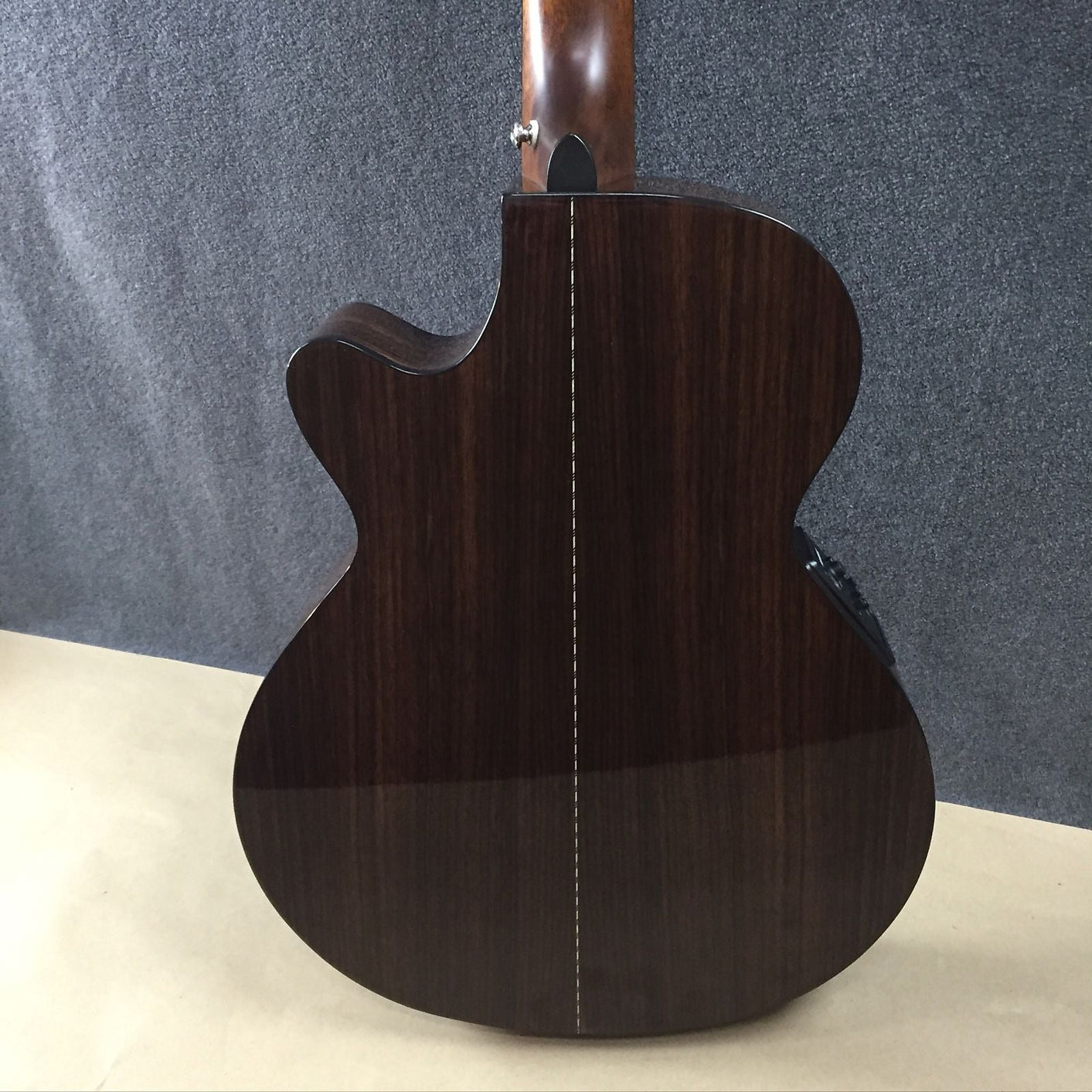 Đàn Guitar Classic Cort CEC7