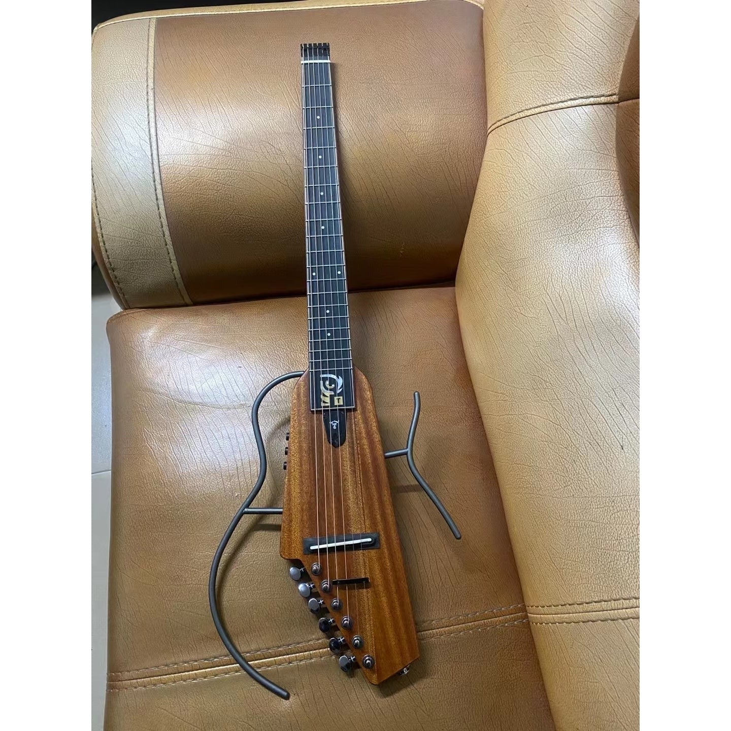 Đàn Guitar Silent Acoustic Tiger Rogen