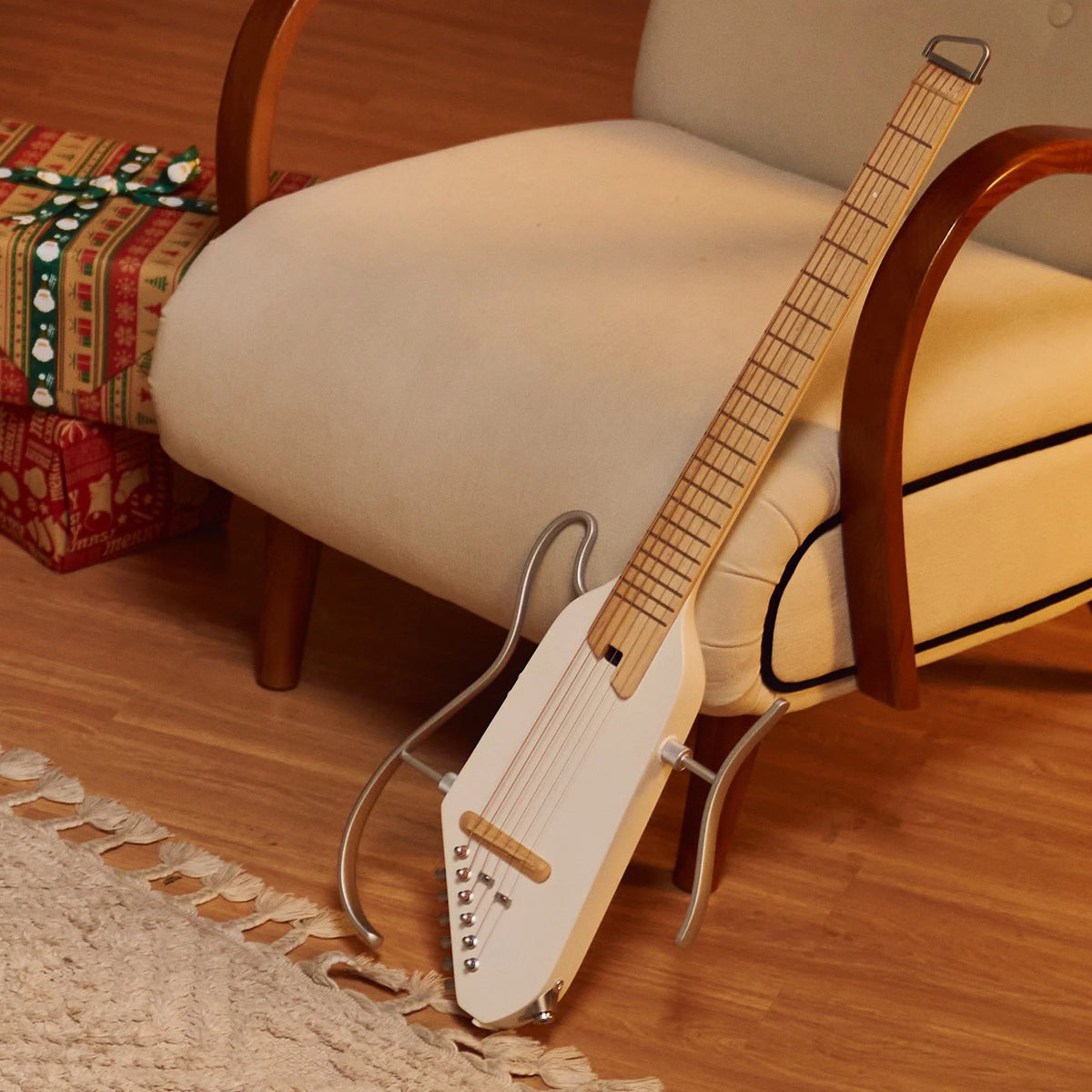 Đàn guitar silent Donner HUSH I Pro màu Natural – ảnh chụp thực tế (góc 2)