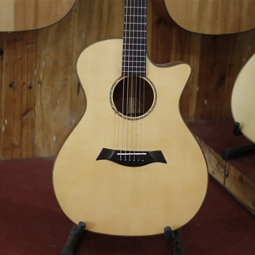 Guitar Acoustic Trần TM29