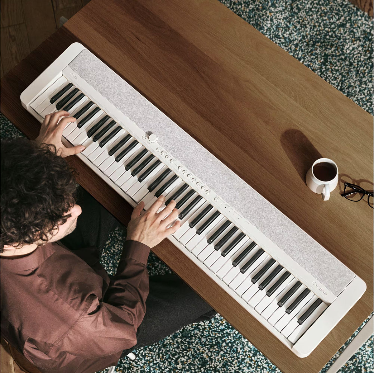 Đàn Organ Casio CT-S1-76 - góc nghiêng (Trắng)