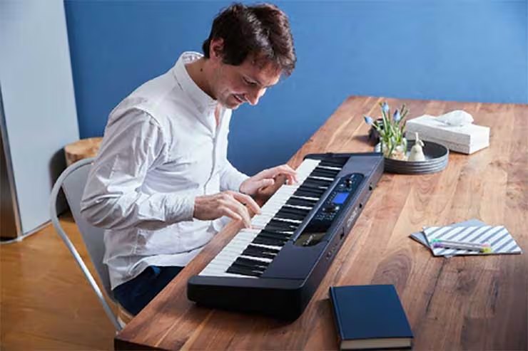 Đàn Organ Casio CT-S400 - không gian sử dụng (Đen)