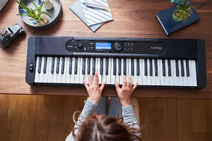 Đàn Organ Casio CT-S400 - không gian sử dụng (Đen)