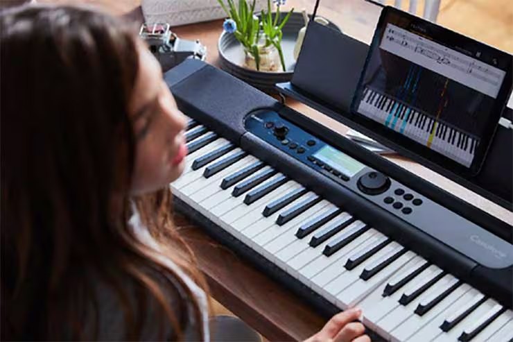 Đàn Organ Casio CT-S400 - không gian sử dụng (Đen)