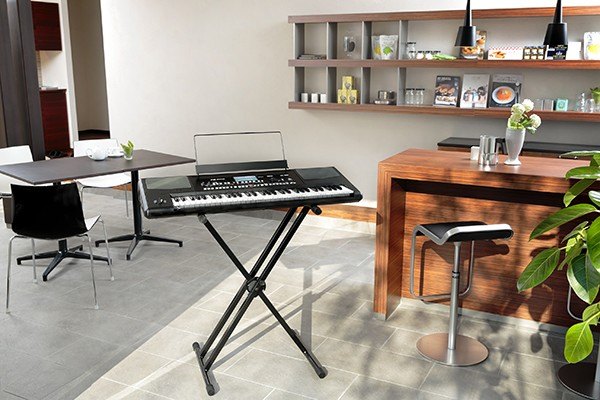 Đàn Organ Korg Pa300 - không gian sử dụng