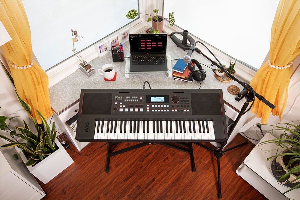 Đàn Organ Roland E-X50 - không gian sử dụng