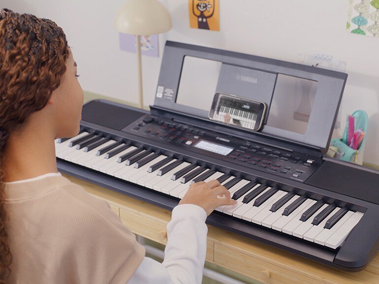 Đàn Organ Yamaha PSR-E383 - không gian sử dụng