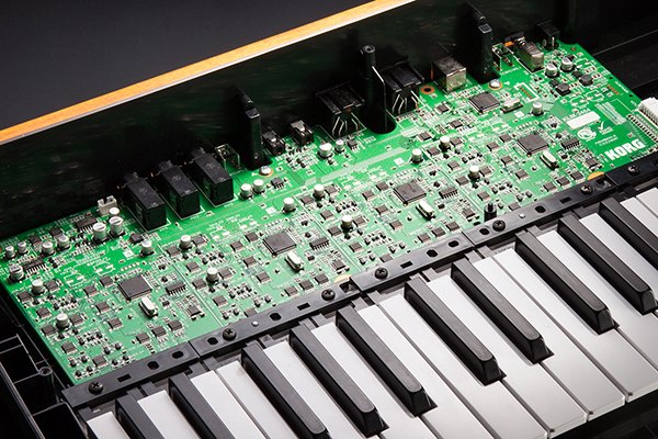 Đàn Synthesizer Korg minilogue - cận cảnh chi tiết