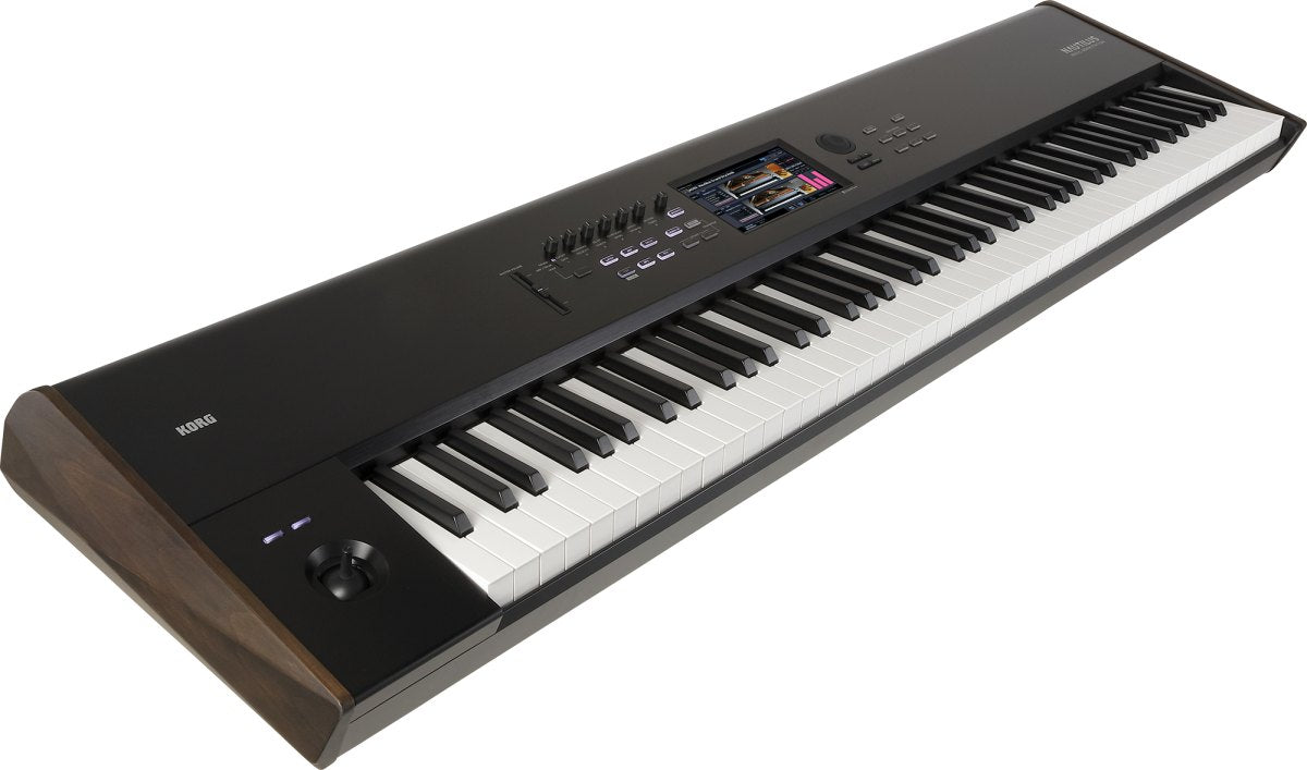 Đàn Synthesizer Korg NAUTILUS - góc nghiêng