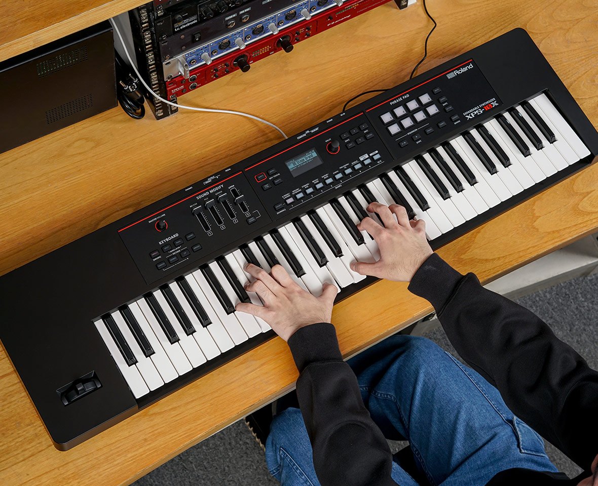 Đàn Synthesizer Roland XPS-10X - không gian sử dụng