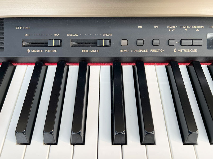 Đàn Piano Điện Yamaha CLP950
