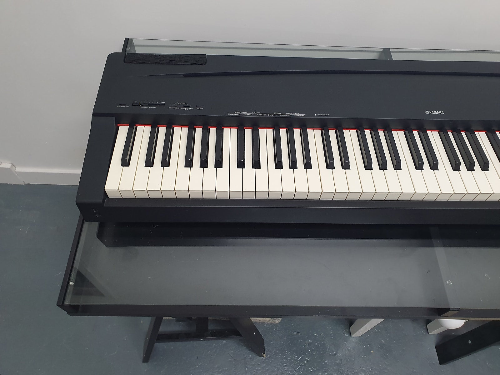 Đàn Piano Điện Yamaha P70