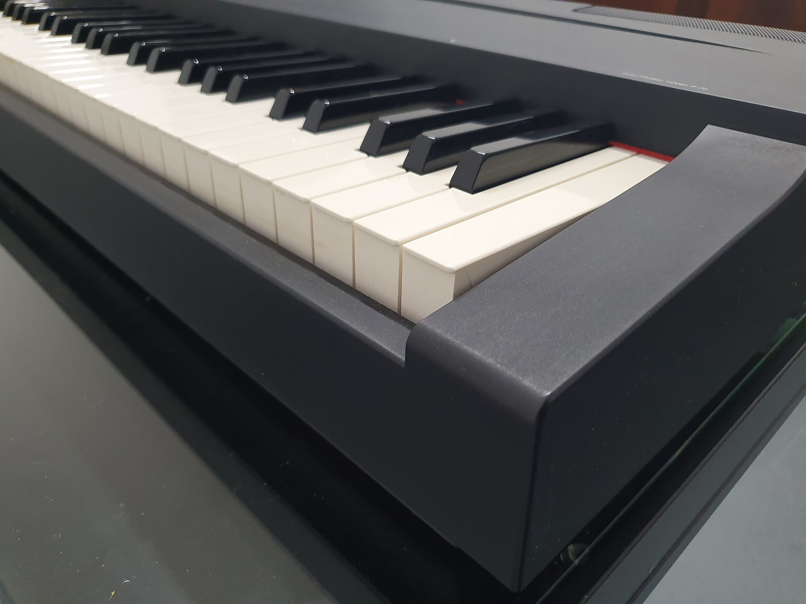 Đàn Piano Điện Yamaha P70