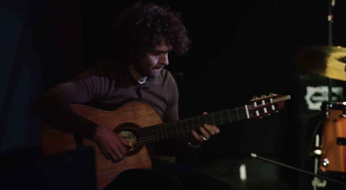 Nghệ sĩ guitar cổ điển Tom Ford biểu diễn – Rotosound giới thiệu dây Superia