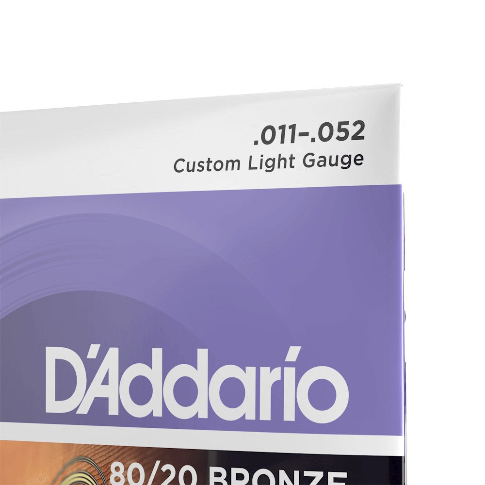 Cận cảnh bao bì dây D'Addario EJ13 11-52 Custom Light