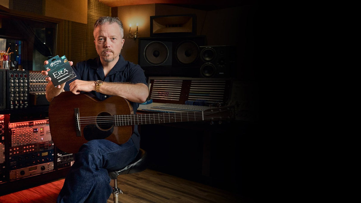 Jason Isbell nói về dây Martin Era Artist Light MJI12T