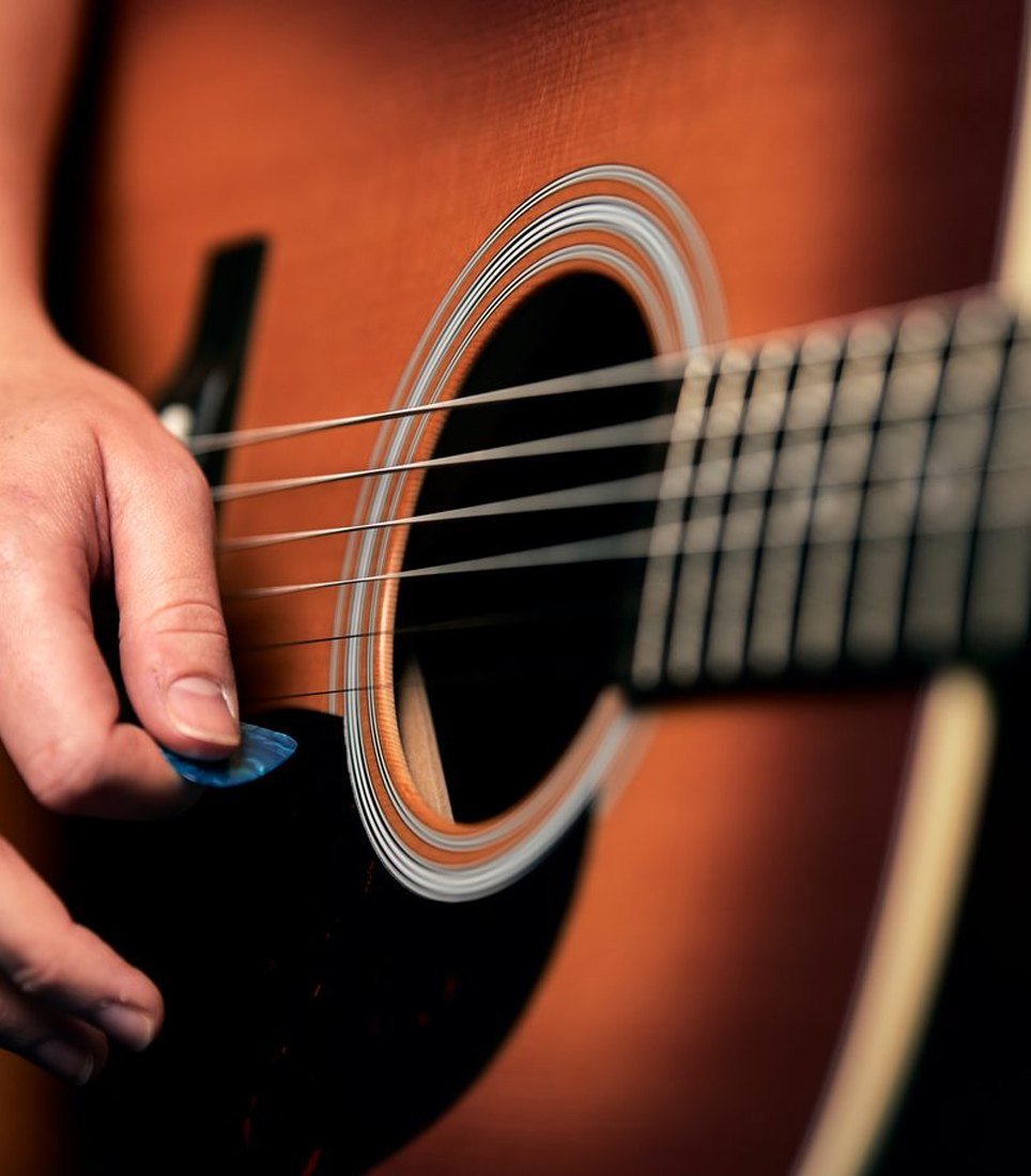 Đàn guitar acoustic lắp dây Martin Kovar
