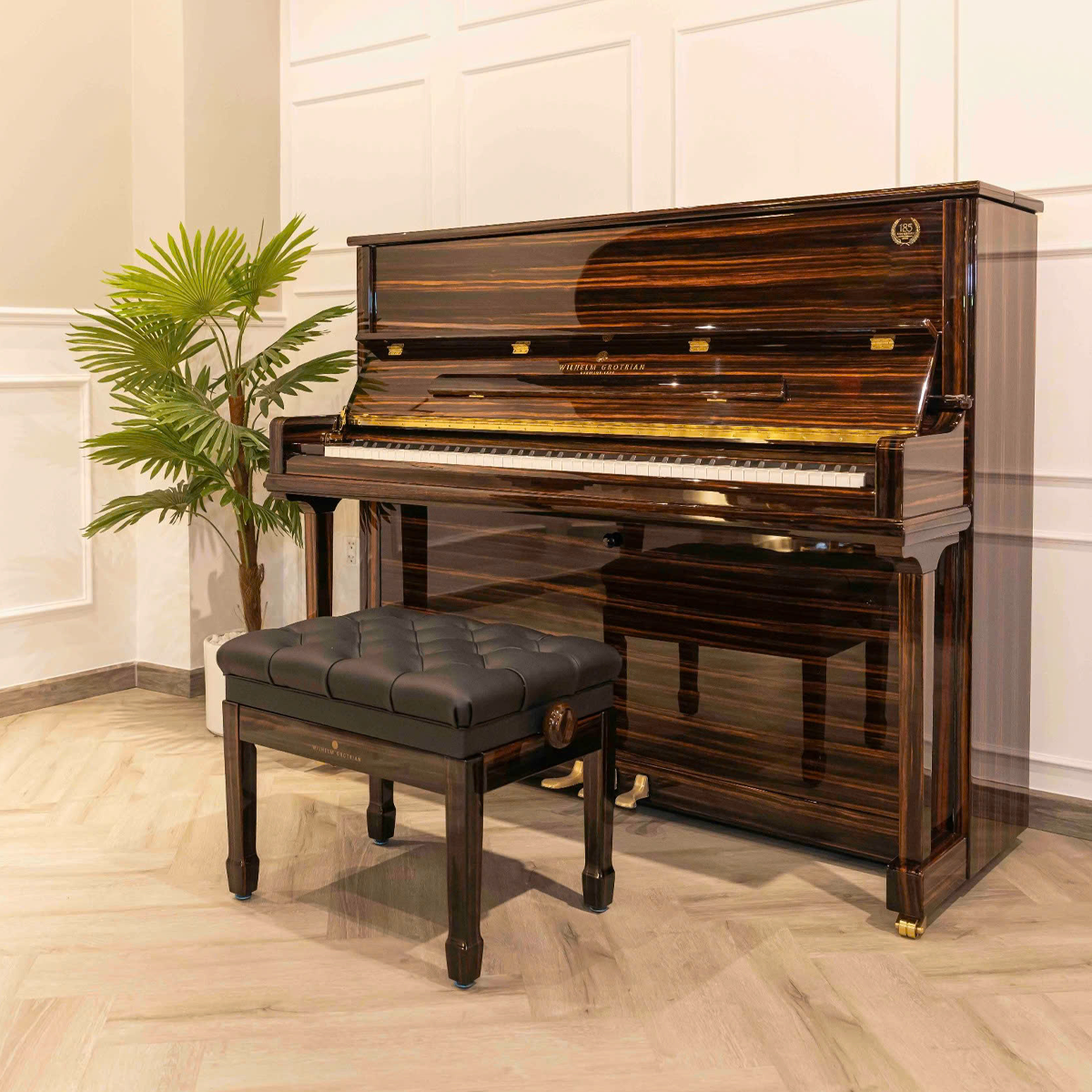 Đàn Piano Cơ Upright Grotrian WG23 Makassar Ebony Limited Edition