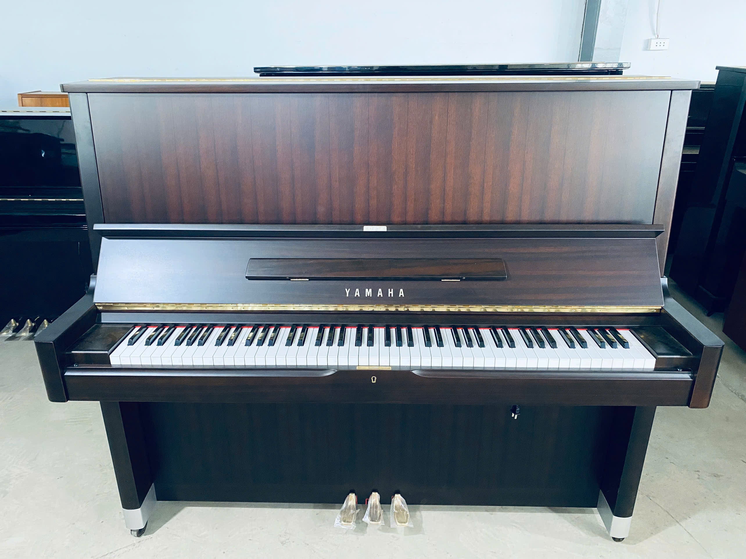 Đàn Piano Cơ Yamaha U5D 