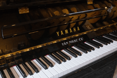Đàn Piano cơ Yamaha LU-90PE
