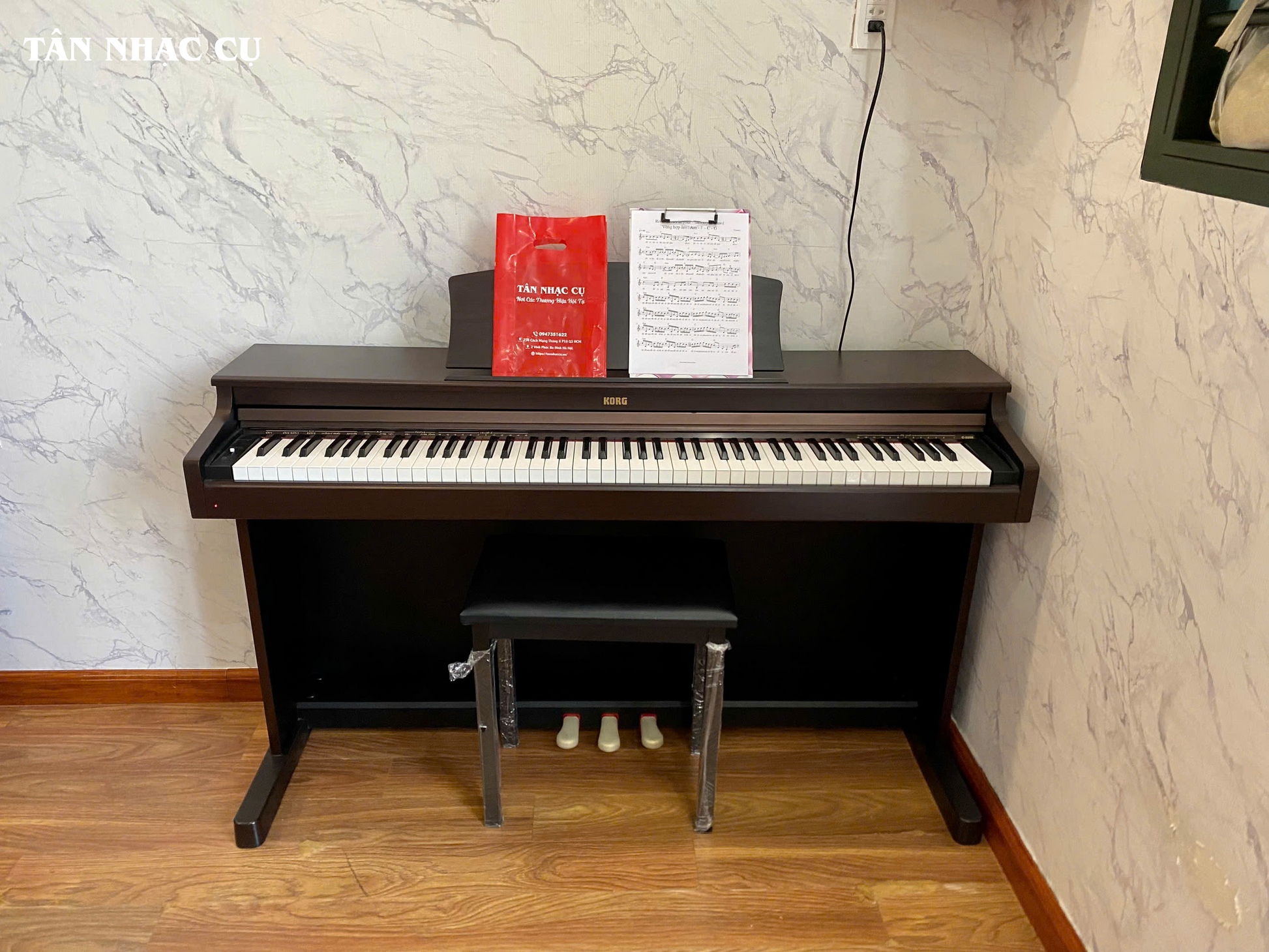 Đàn Piano Điện Korg C2200
