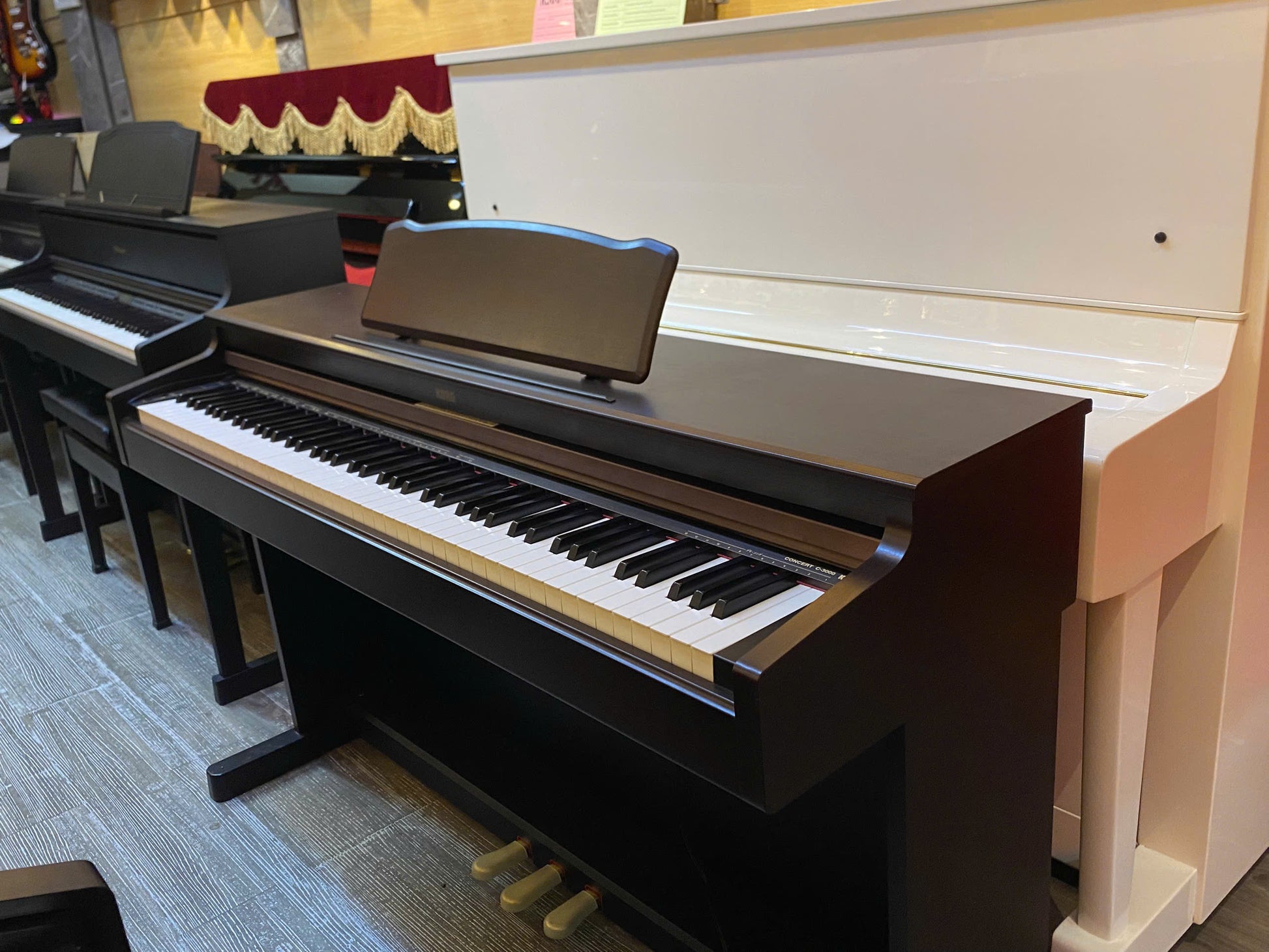 Đàn Piano Điện Korg C3000