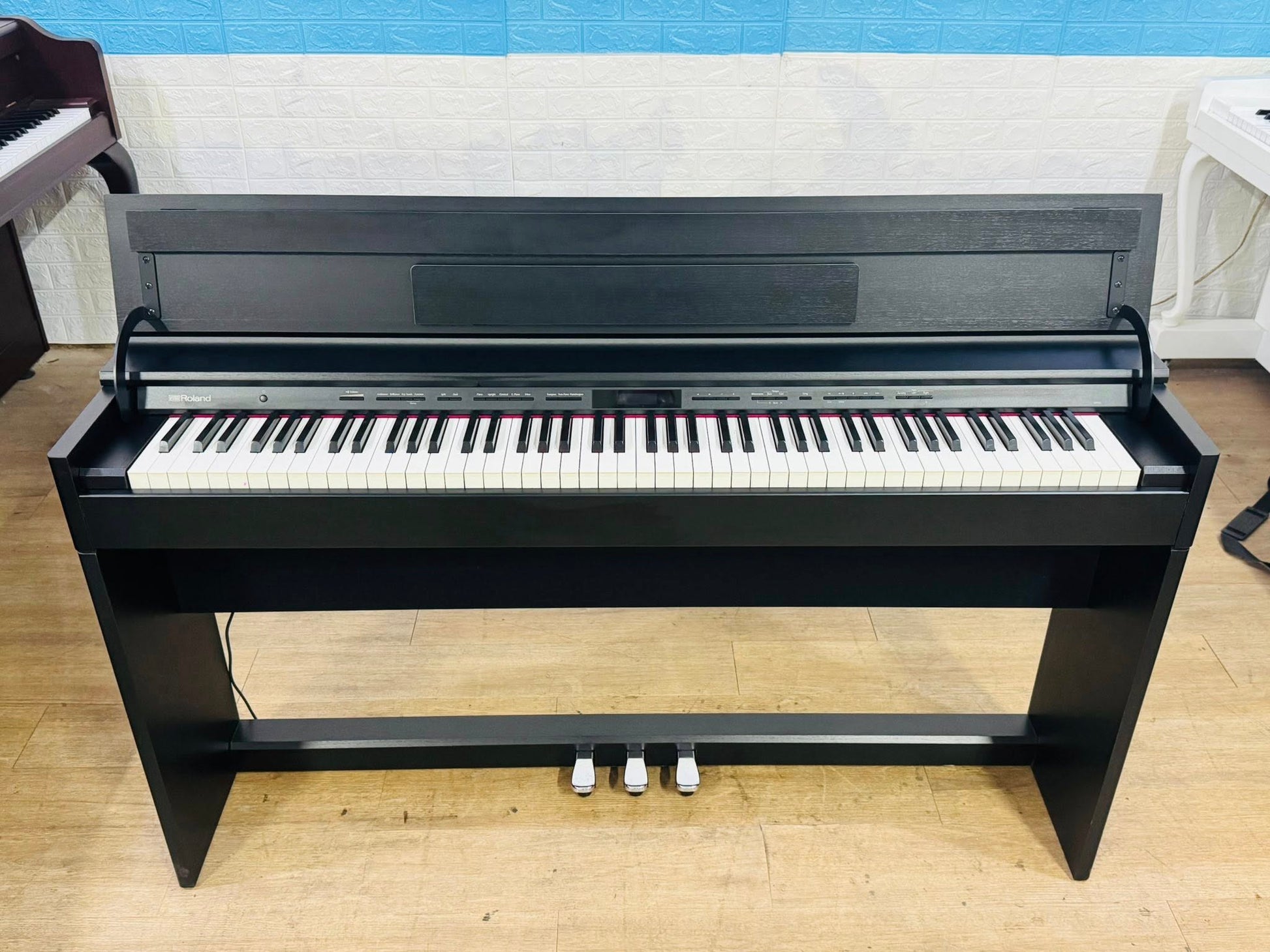 Đàn Piano Điện Roland DP603 