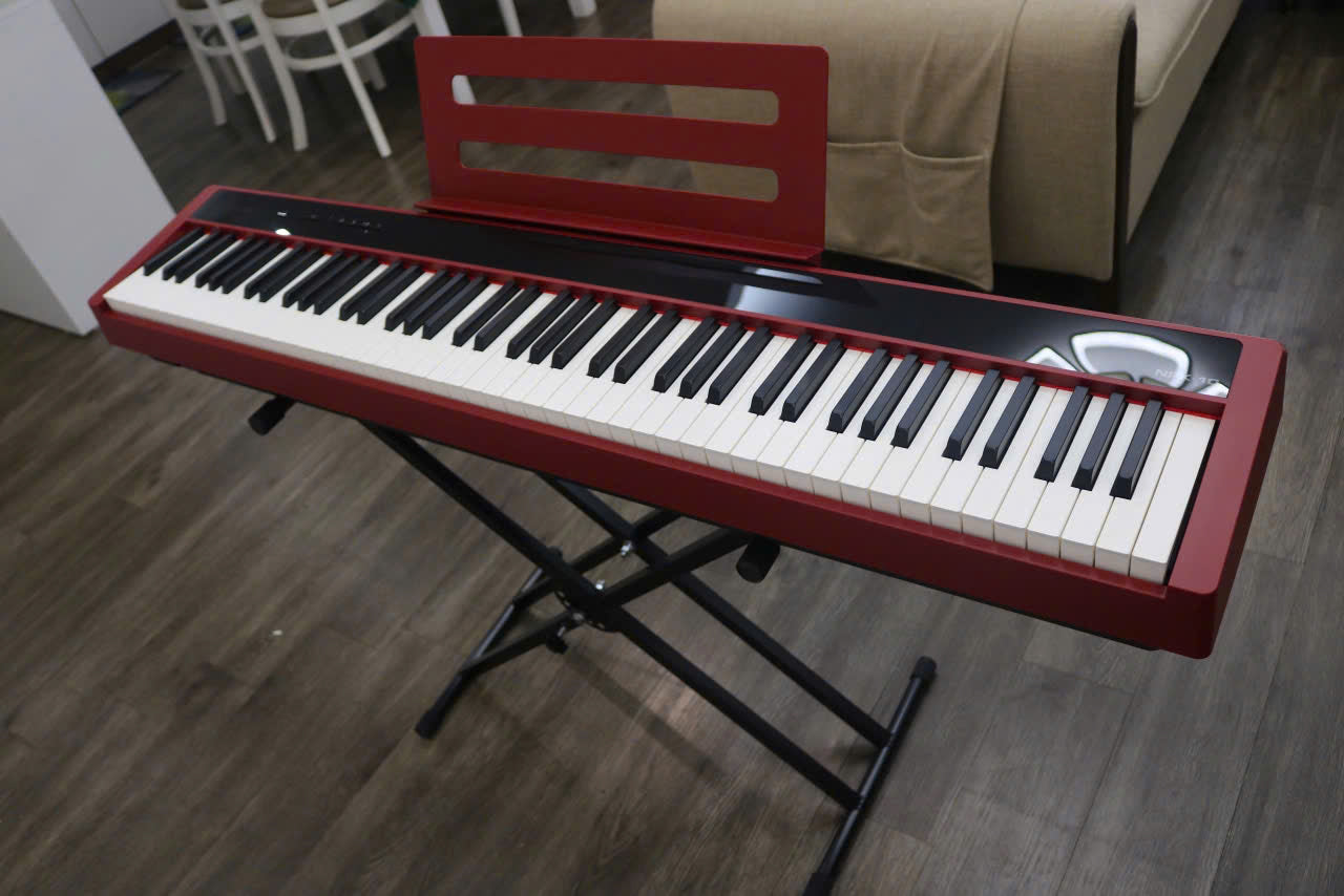 nux npk10 red dan piano