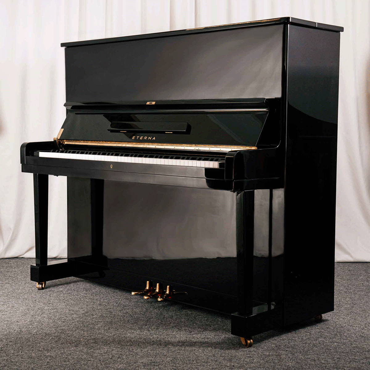 Piano Eterna 10