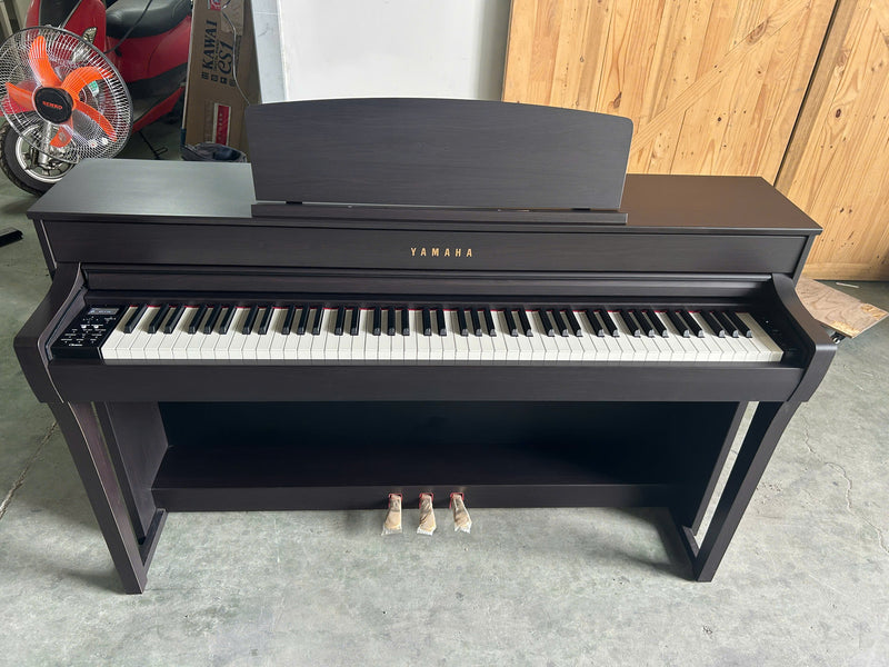 CLP745 Yamaha