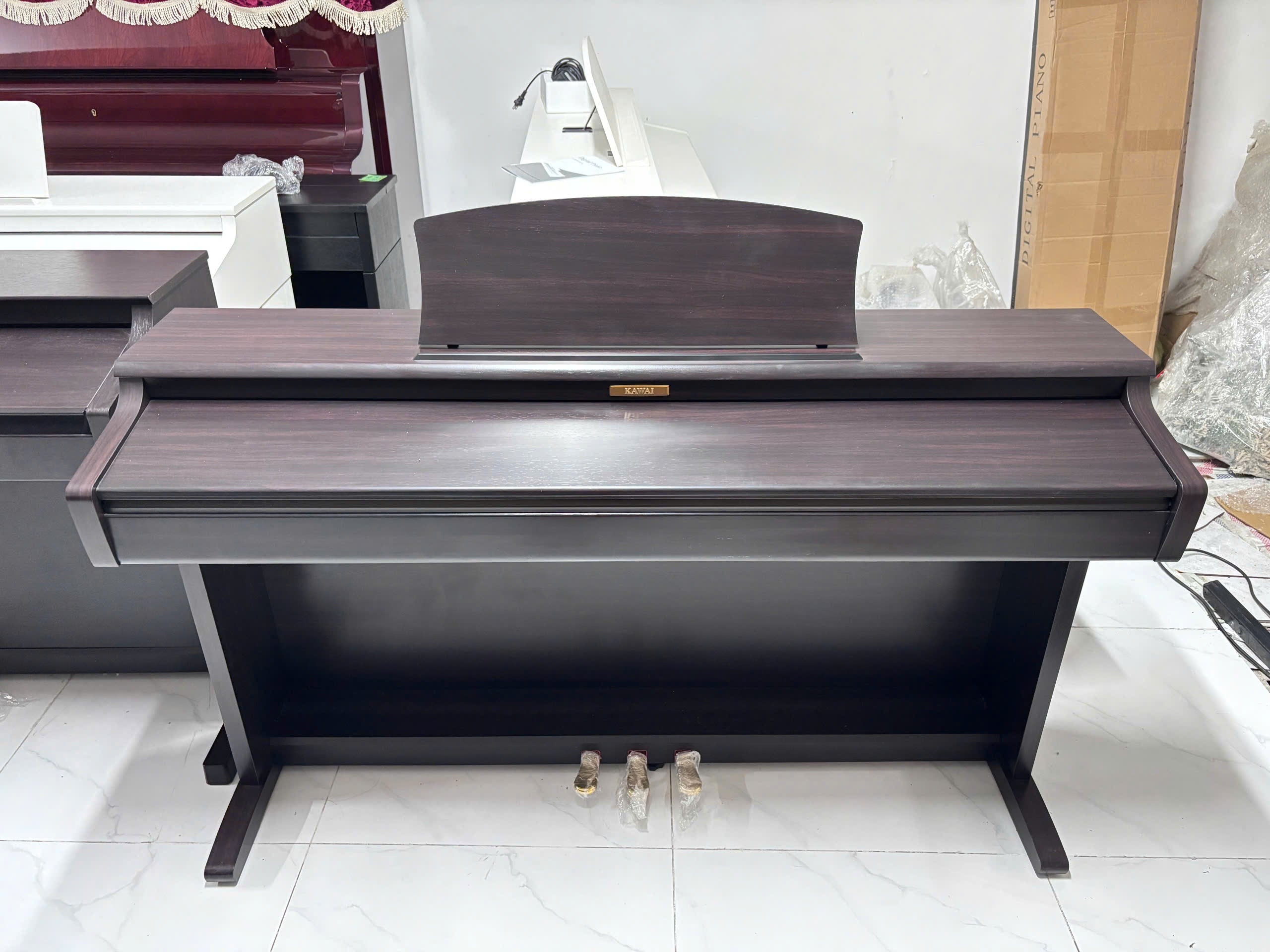 Tải video: Kawai CN22