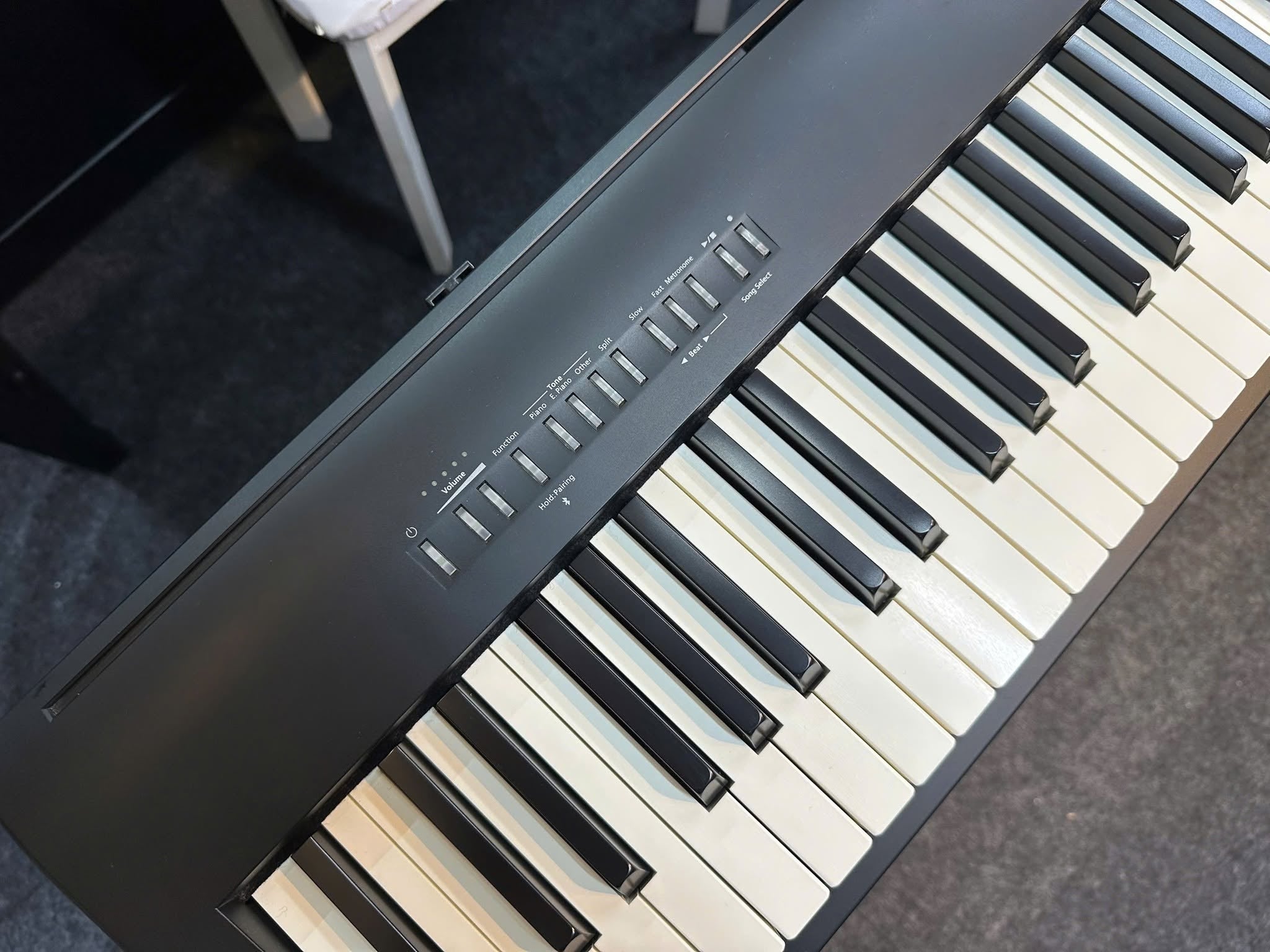 Đàn Piano Điện Roland FP30X