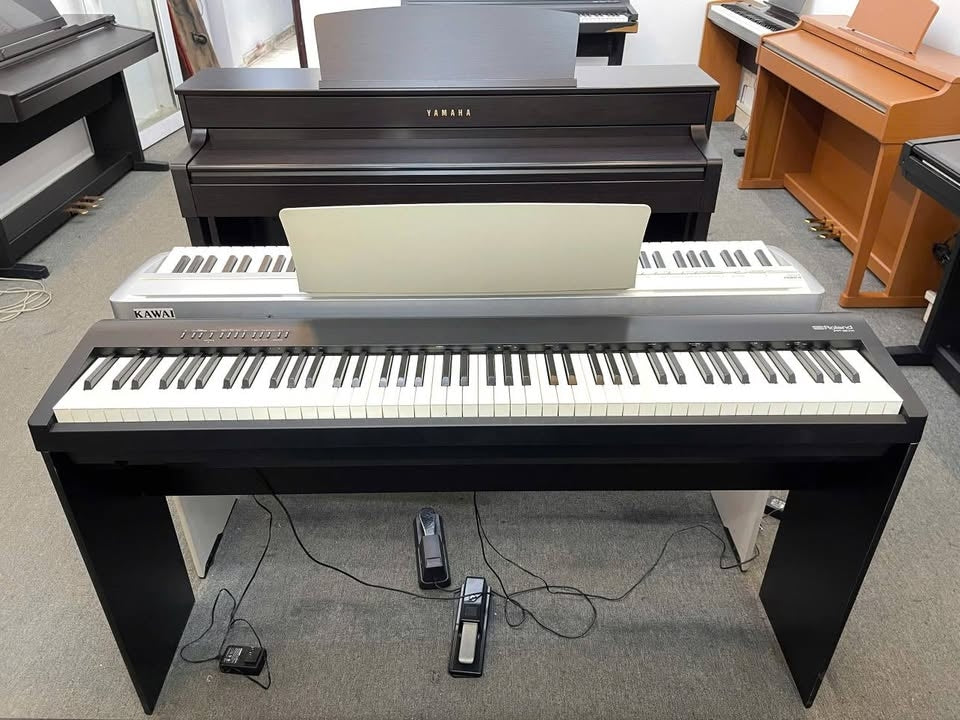 Đàn Piano Điện Roland FP30X