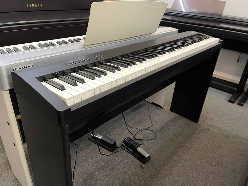 Đàn Piano Điện Roland FP30X