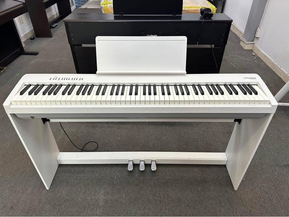 Đàn Piano Điện Roland FP30X