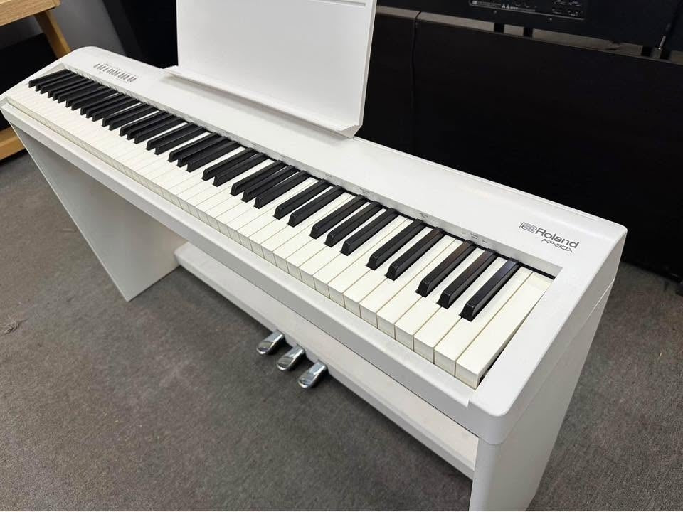 Đàn Piano Điện Roland FP30X