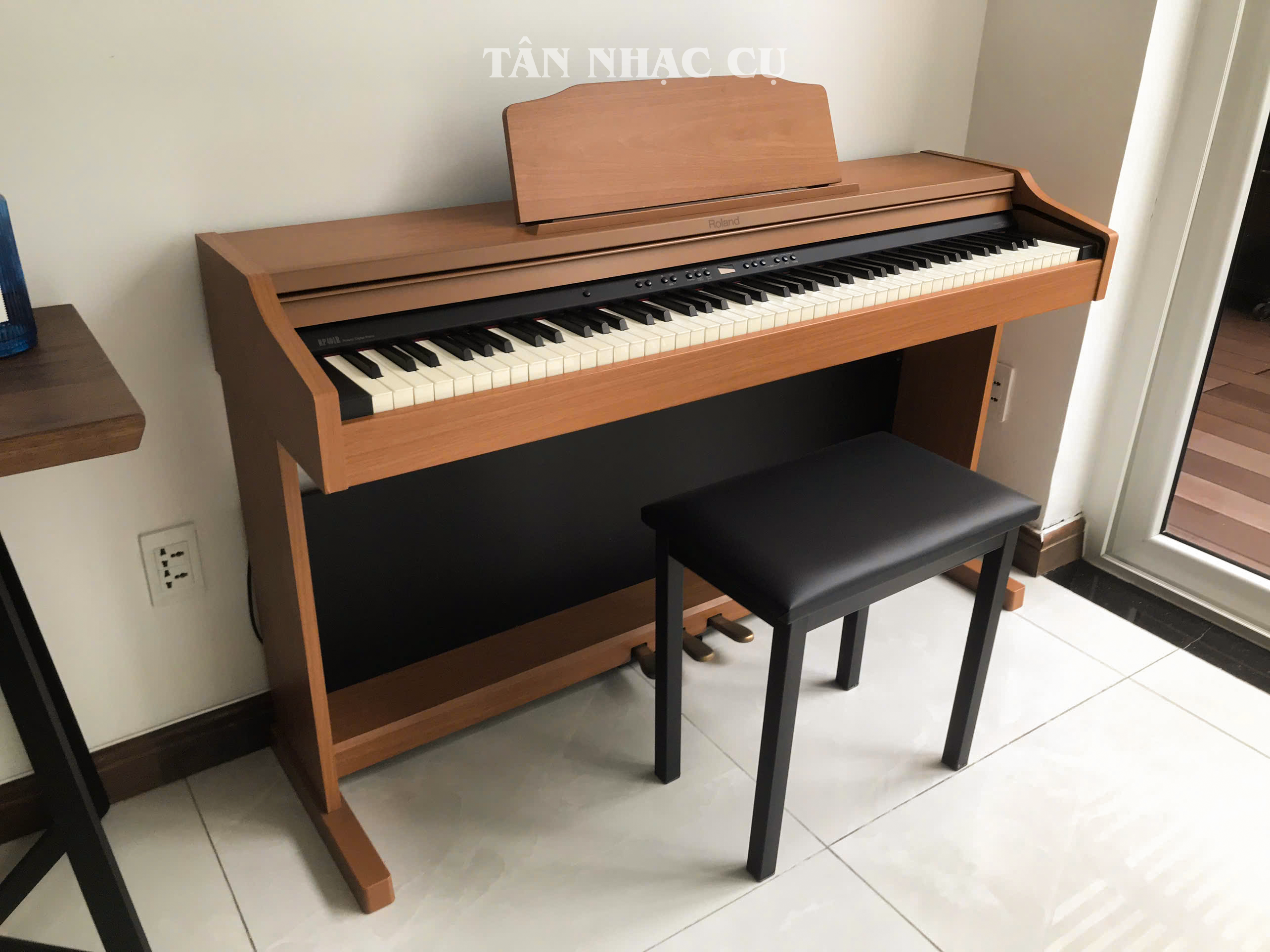 Đàn Piano Điện Roland RP401