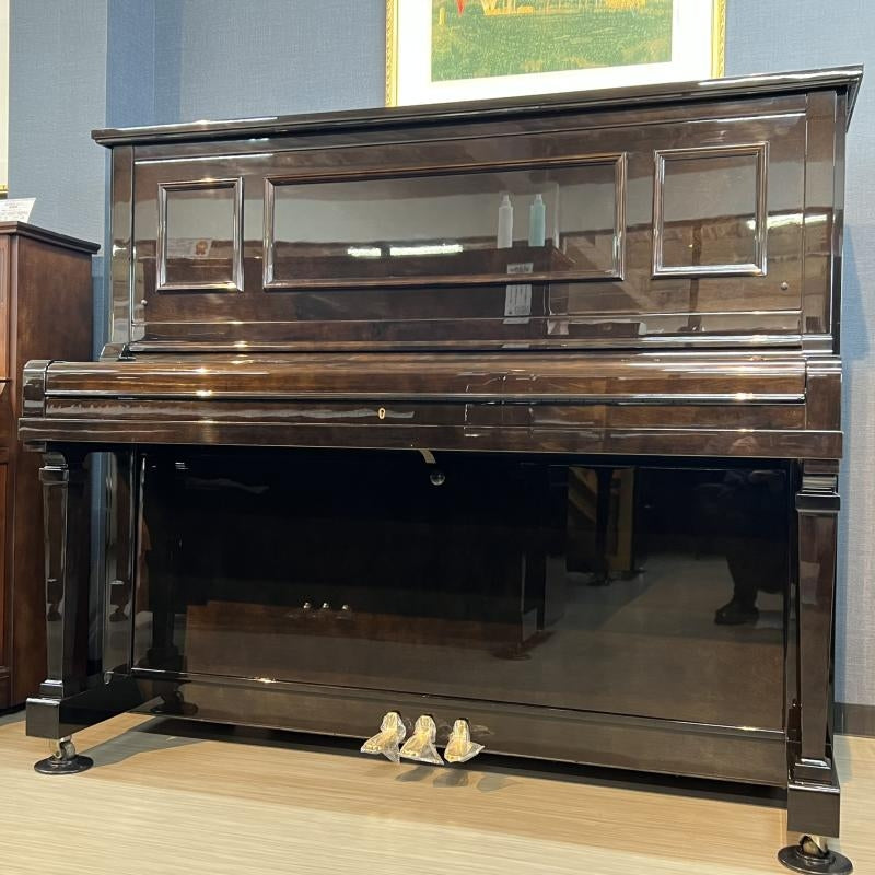 Đàn piano cơ upright TÂN NHẠC CỤ Diapason D66W màu đen bóng sang trọng với thiết kế cổ điển cao 131cm
