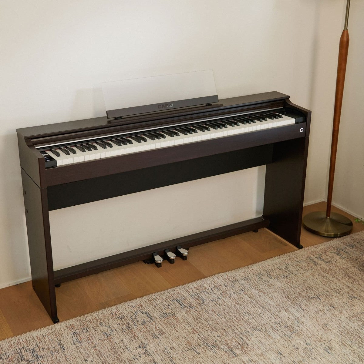 Đàn piano điện Casio AP-S200 màu nâu vân gỗ thiết kế mỏng gọn tại showroom TÂN NHẠC CỤ