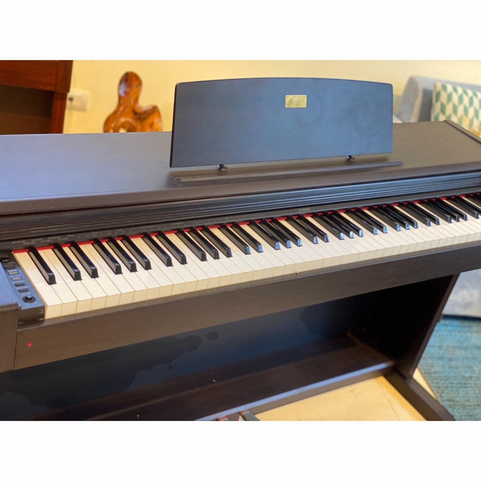 Đàn piano điện Casio AP33 màu nâu gỗ sang trọng với 88 phím đàn chuẩn tại cửa hàng TÂN NHẠC CỤ