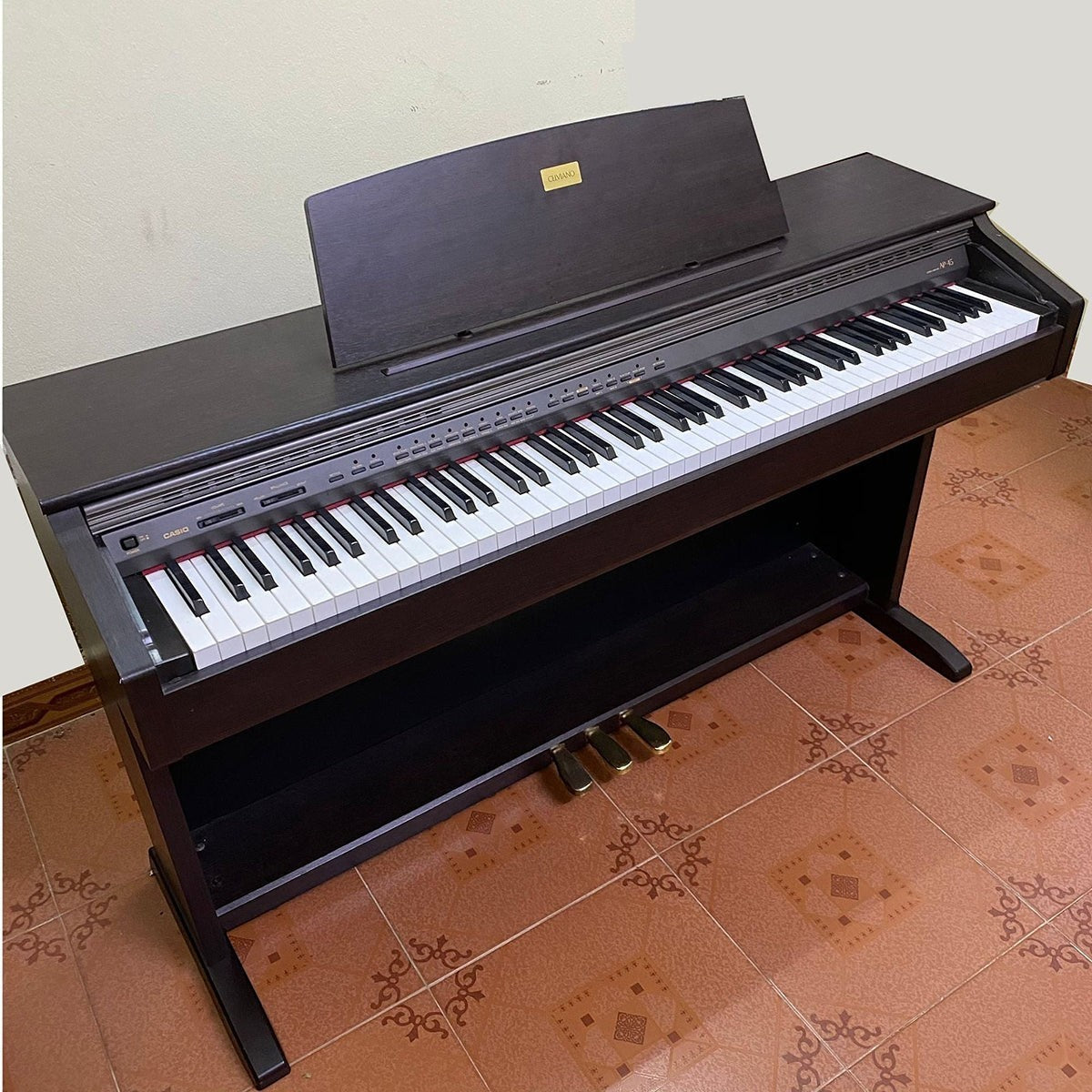 Đàn piano điện Casio AP45 màu đen dáng tủ với 88 phím búa tại Tân Nhạc Cụ
