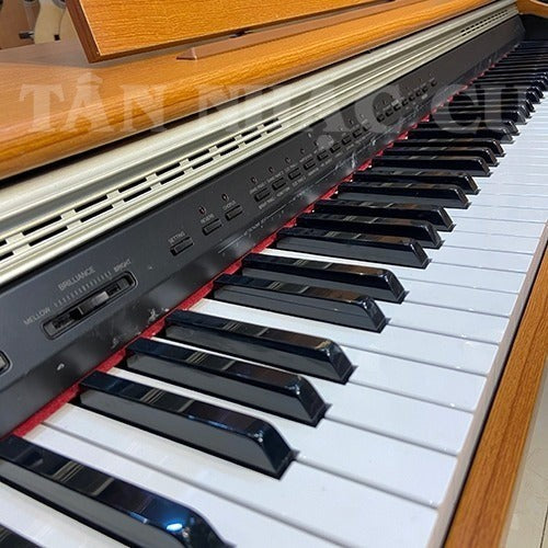 Đàn piano điện Casio AP45 tại TÂN NHẠC CỤ với bàn phím búa 88 phím và thiết kế vỏ gỗ sang trọng