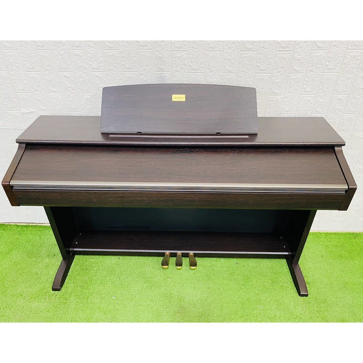Đàn piano điện Casio AP45 dáng tủ màu nâu gỗ sang trọng tại TÂN NHẠC CỤ, thiết kế 88 phím búa bền bỉ
