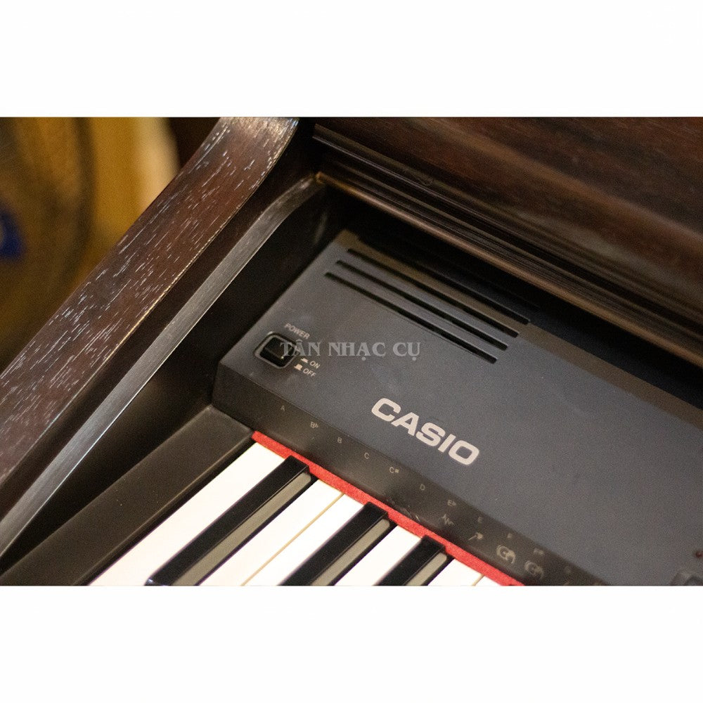 Đàn piano điện Casio AP-60 tại TÂN NHẠC CỤ với thiết kế phím búa và bảng điều khiển màu đen sang trọng