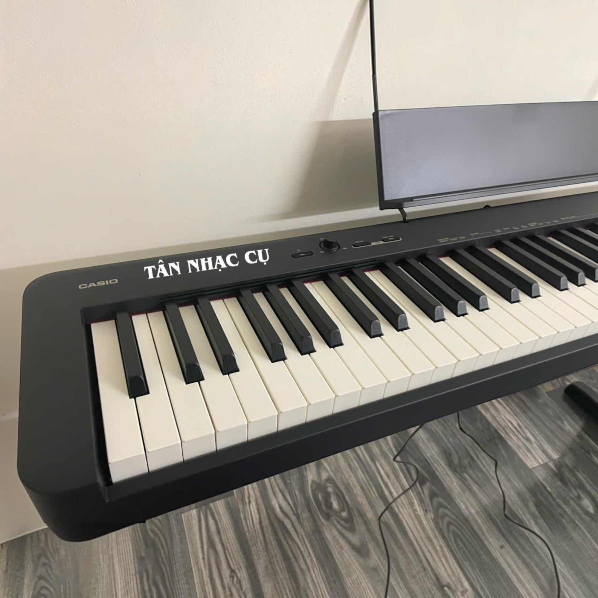 Đàn piano điện Casio CDP-S110 màu đen tại TÂN NHẠC CỤ với bàn phím búa 88 phím và giá nhạc đi kèm