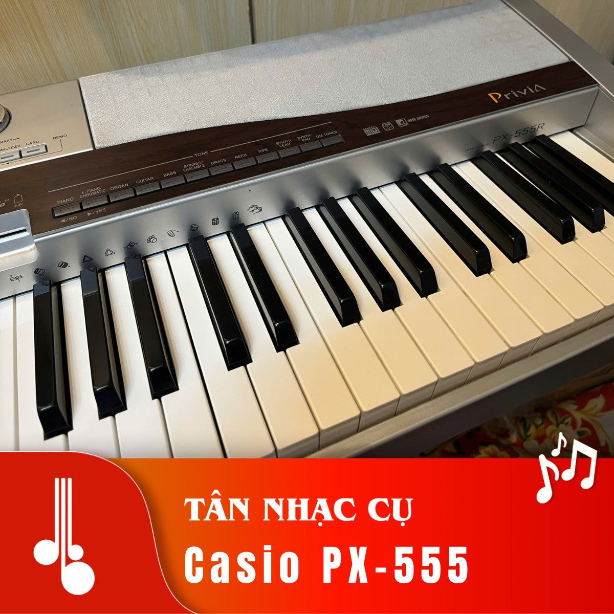 Đàn piano điện Casio PX-555 tại TÂN NHẠC CỤ với bàn phím 88 phím búa, thiết kế gọn nhẹ màu bạc sang trọng