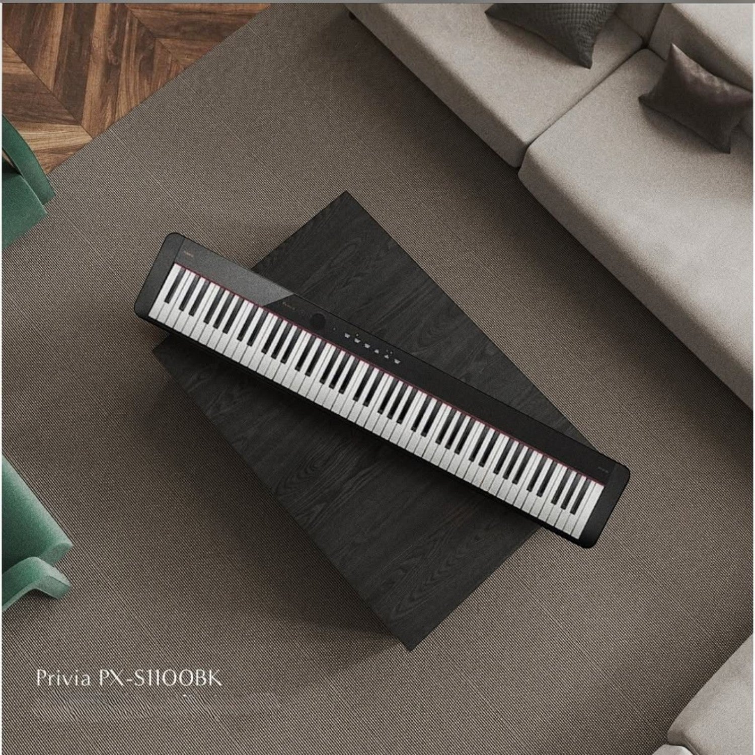 Đàn piano điện TÂN NHẠC CỤ Casio PX-S1100 màu đen mỏng gọn đặt trên bàn gỗ trong phòng khách