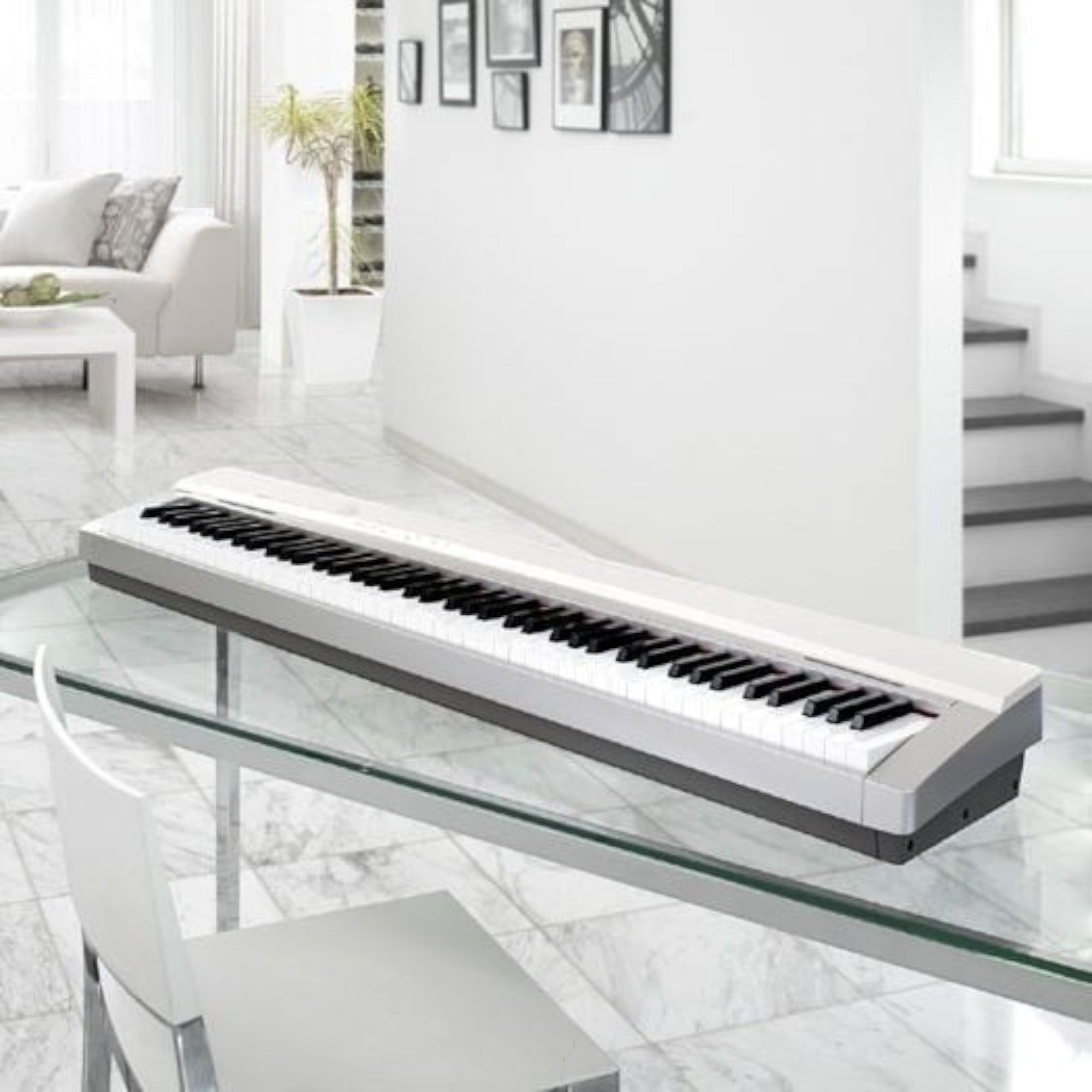 Đàn piano điện Casio PX130 màu trắng thiết kế gọn nhẹ tại showroom TÂN NHẠC CỤ