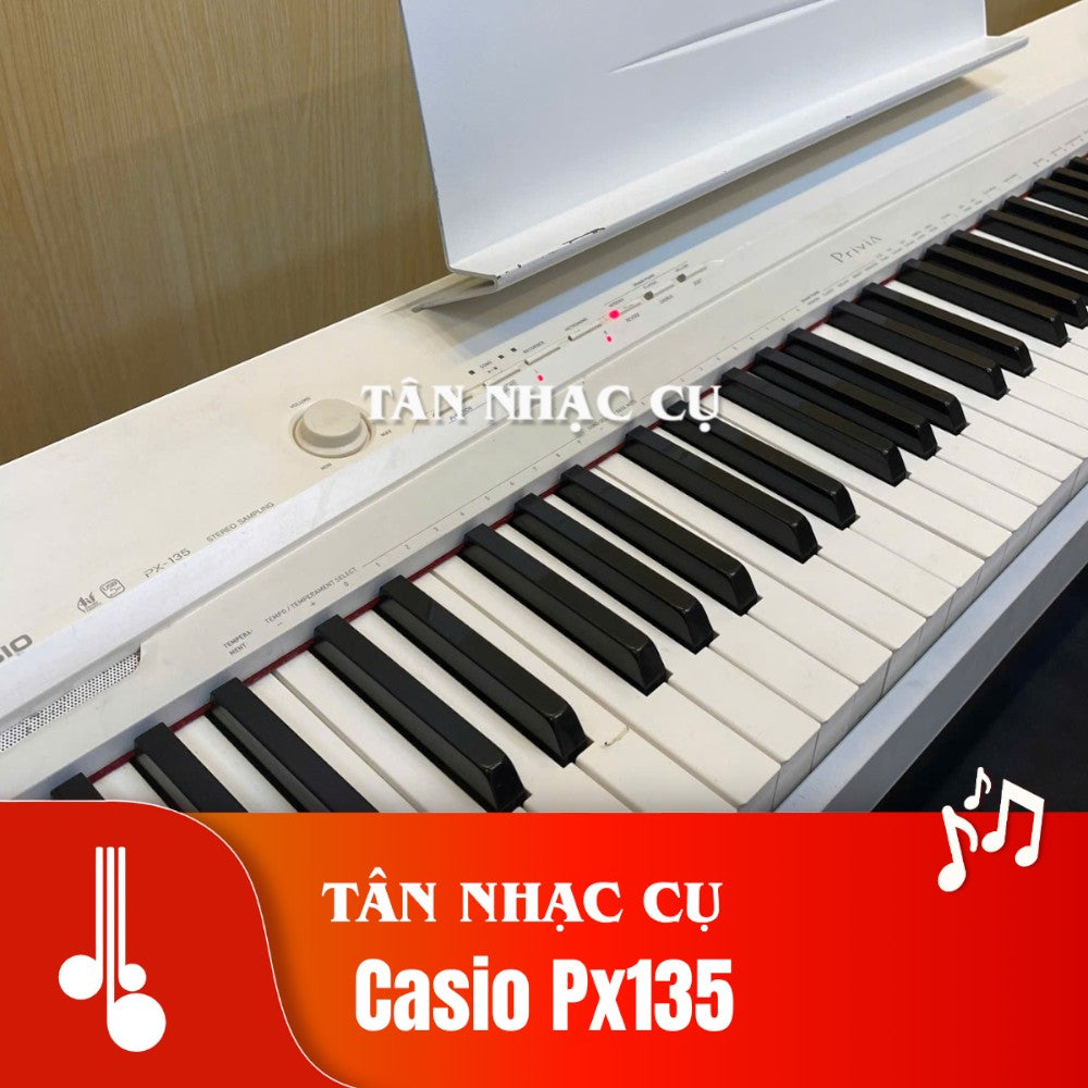 Đàn piano điện Casio PX135 màu trắng tại TÂN NHẠC CỤ với bàn phím búa 88 phím thiết kế gọn nhẹ