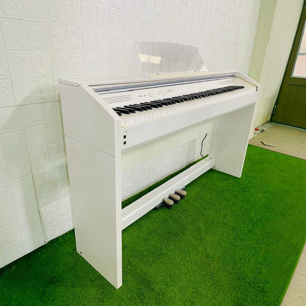 Đàn piano điện TÂN NHẠC CỤ Casio PX750 màu trắng dáng tủ, 88 phím búa, thiết kế gọn gàng hiện đại